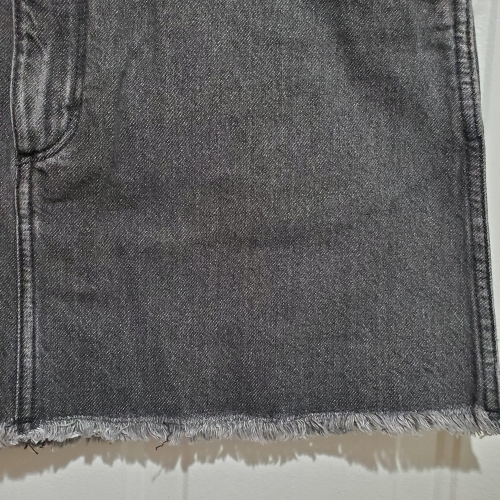 Wrangler Charcoal Frayed Denim Mini Skirt Size L Washed Denim - Picture 5 of 16